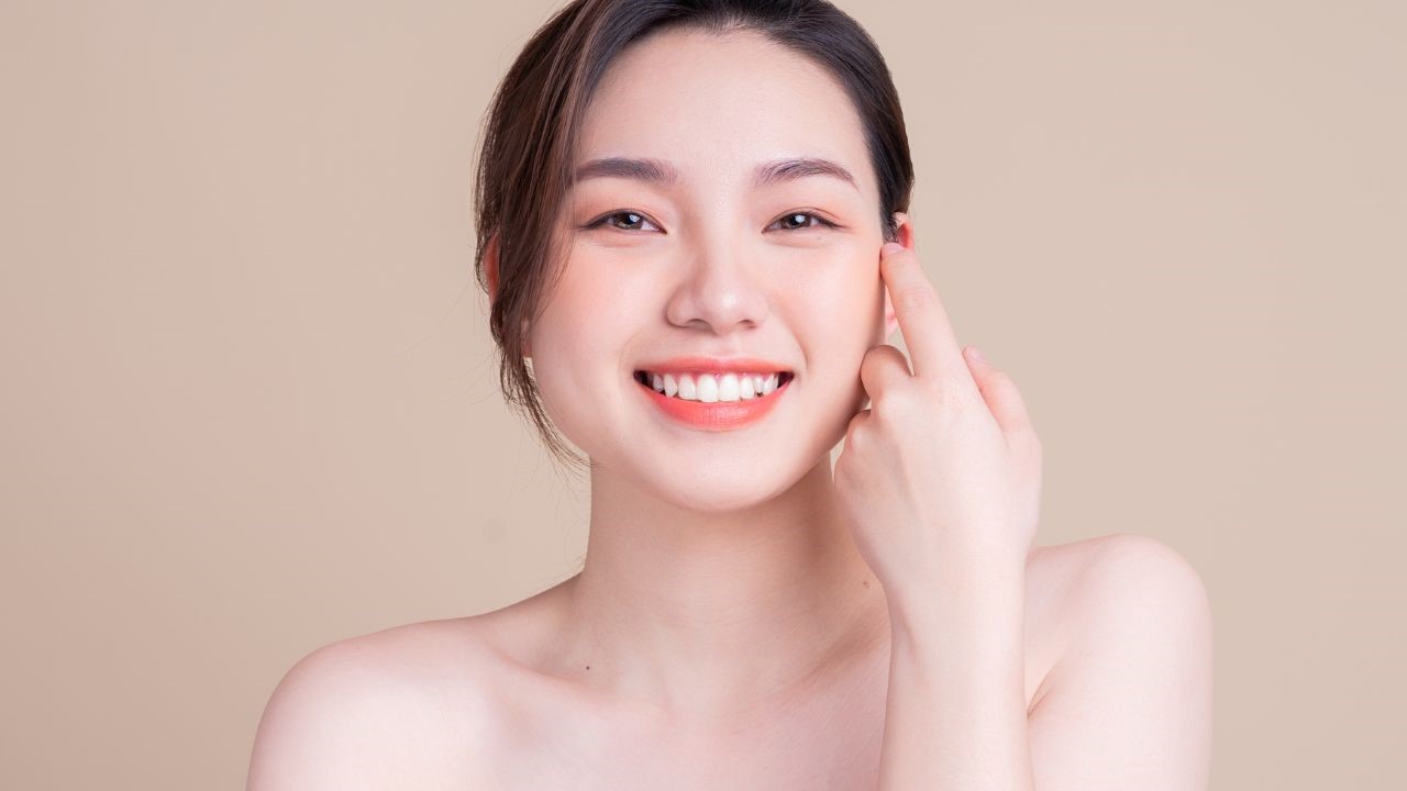 保濕能抗老嗎？抗老成分有哪些？