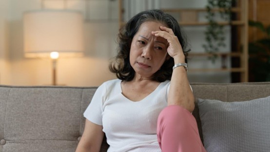 女人幾歲開始老化？如何確定進入更年期、並改善更年期症狀？