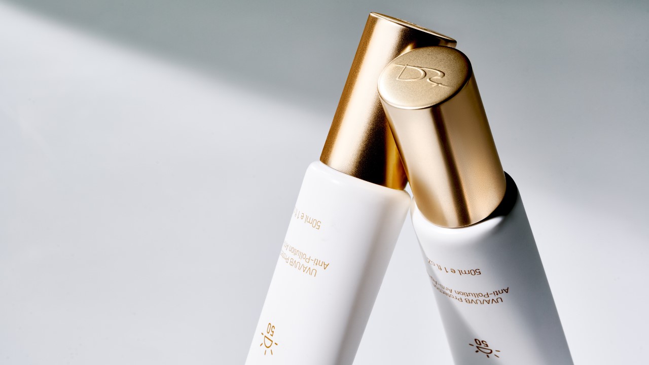 脖子美白?頸紋霜有用嗎?如何選擇適合的頸部保養成分? 脖子美白?頸紋霜有用嗎?如何選擇適合的頸部保養成分?